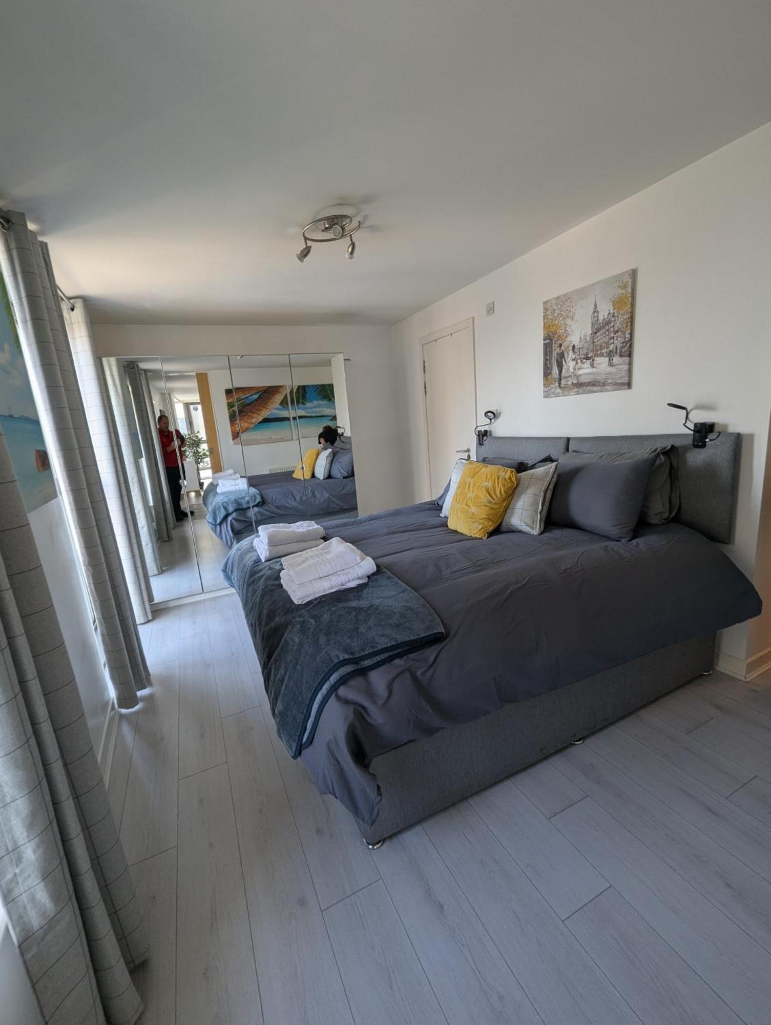 Glasgow City Centre Waterfront Apartment المظهر الخارجي الصورة